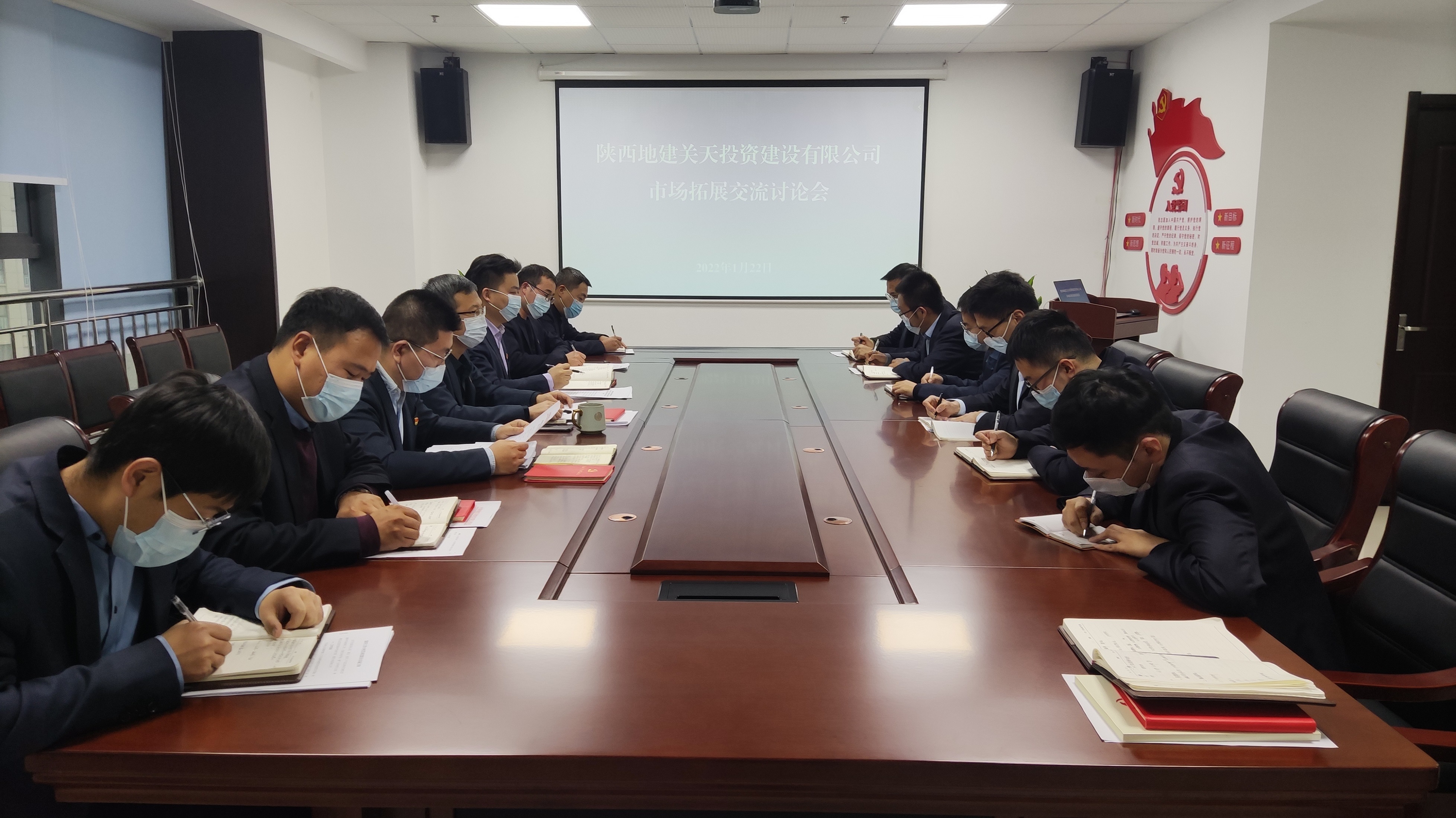 231642918496401568.jpeg 3.jpg