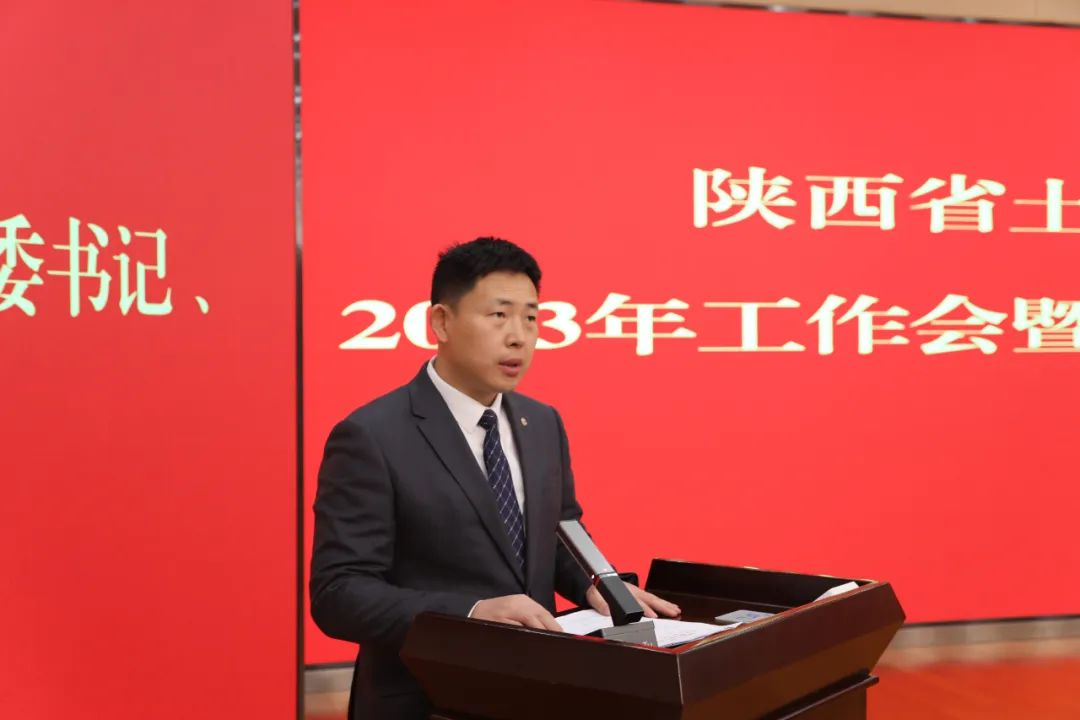 281674889269157761.png l.png