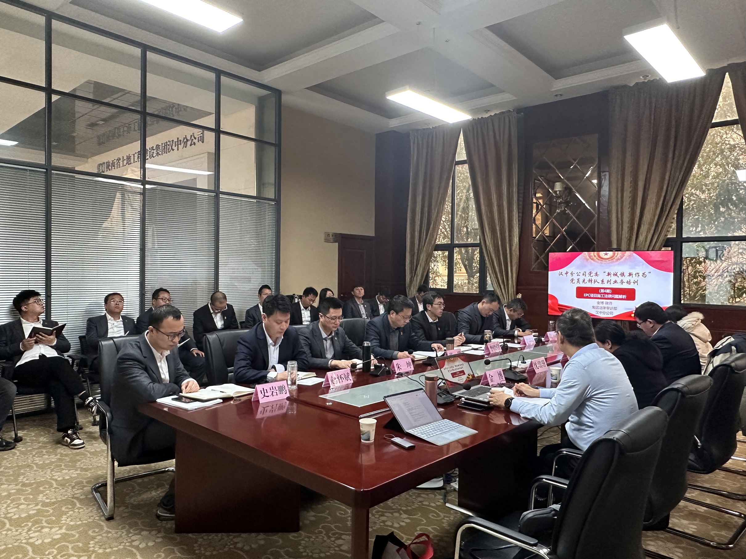 161676539549510070.jpg 1111111111111111.jpg