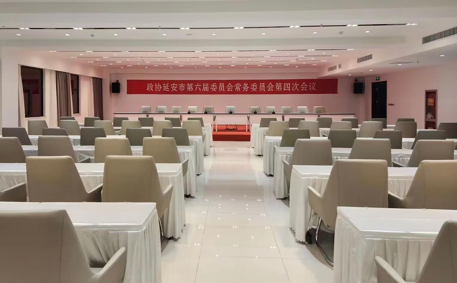 201676894262118448.png 369D0D52EFF5D9292A6A7CFF9EAEEFB6.png