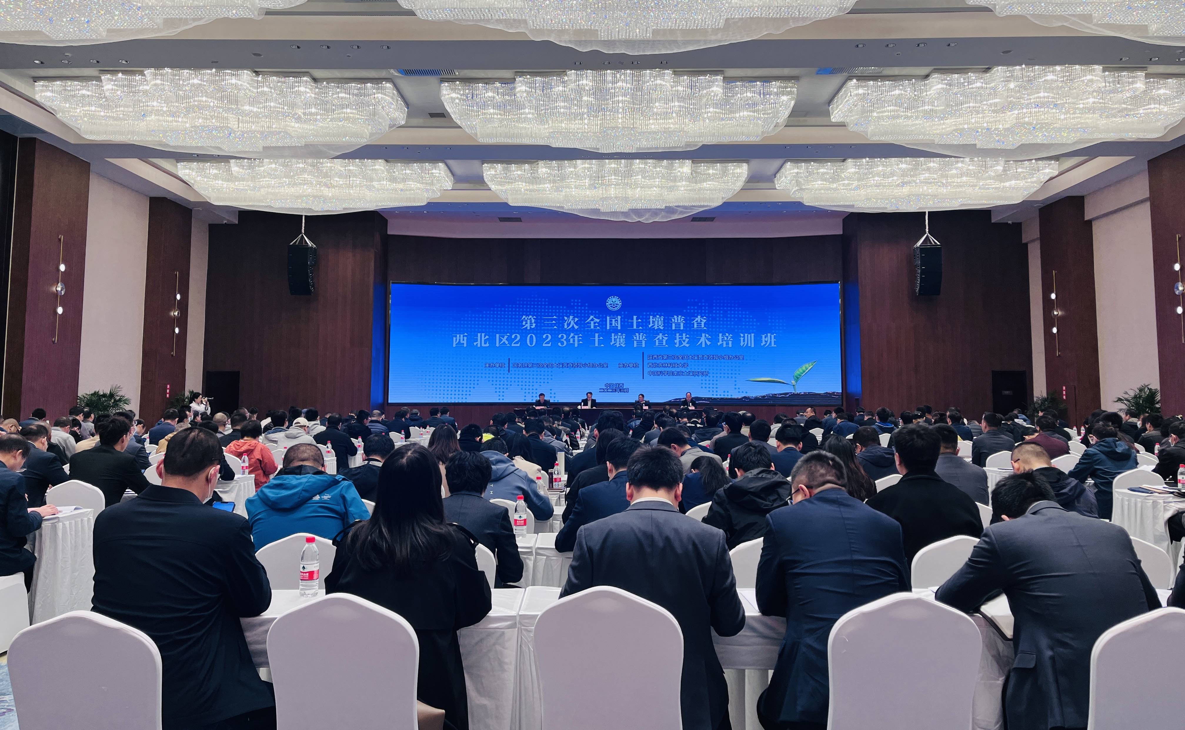 311680255076428352.jpg 7171680179753_.pic_hd.jpg