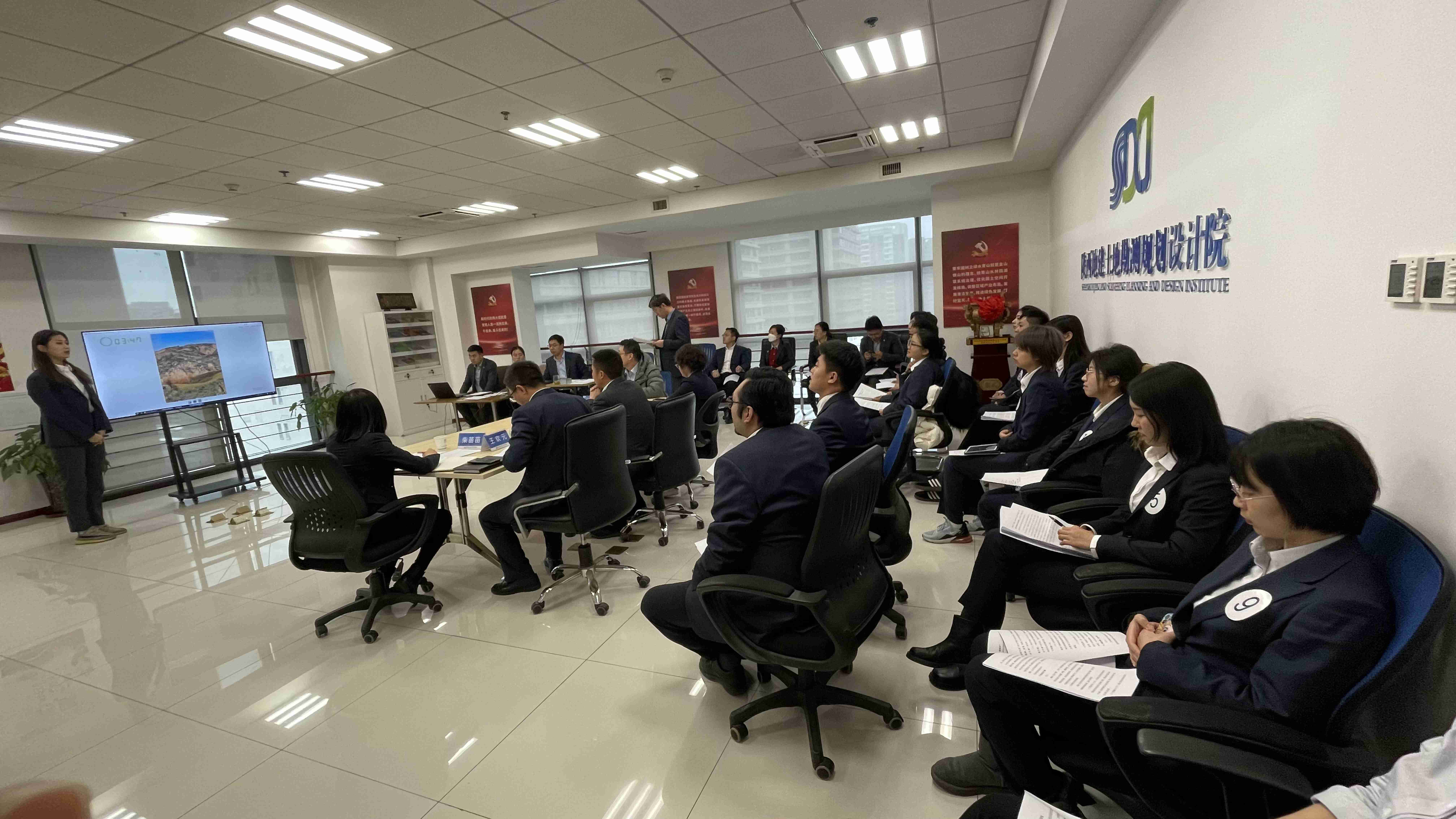 261708933809593882.jpg 1_new.jpg